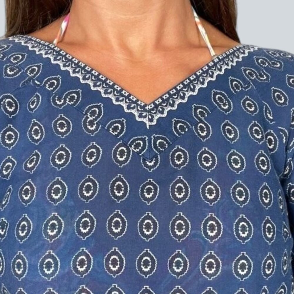 JUICY COUTURE GEOMETRIC BLUE V-NECK SHIFT DRESS - Picture 2 of 11
